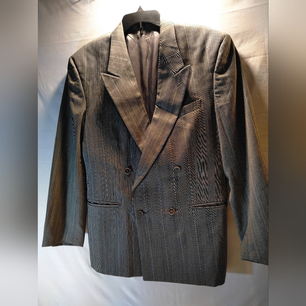 Jacket - Picture 2 of 9